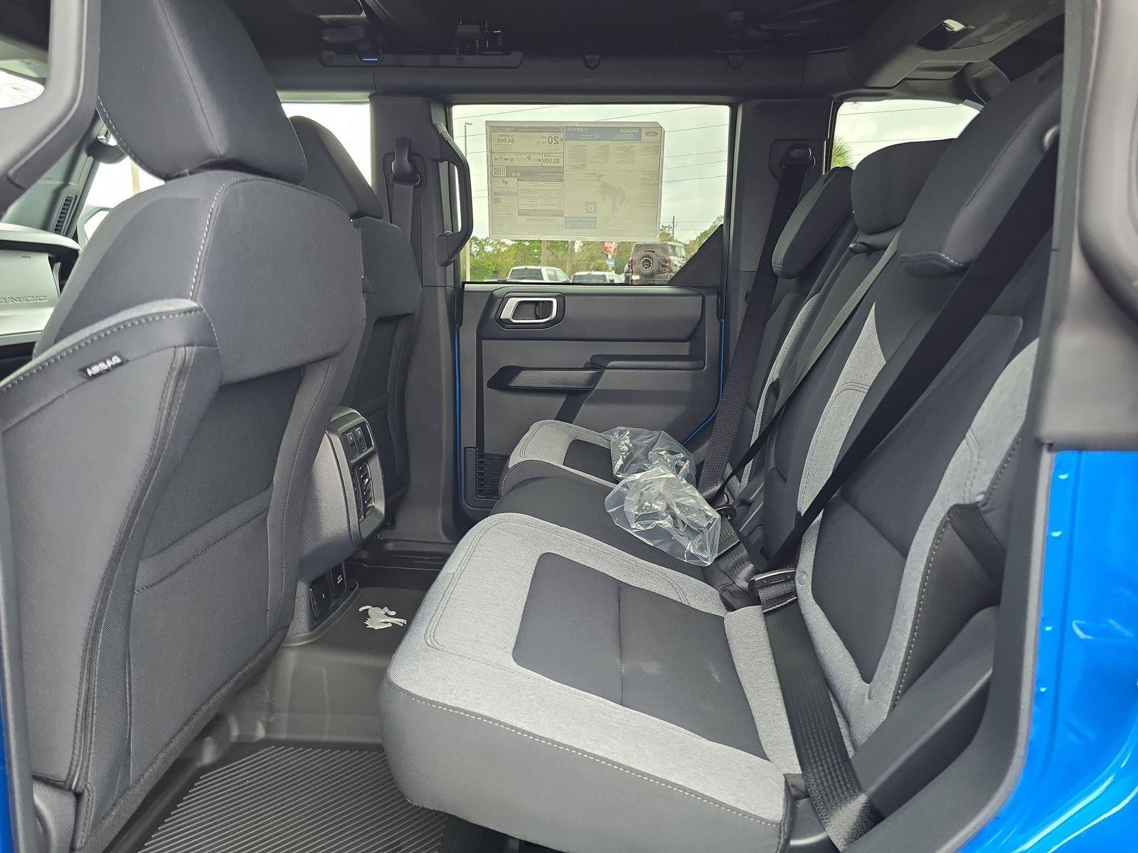 Ford Bronco Big Bend 4Wd 4 Door - Thumbnail 13