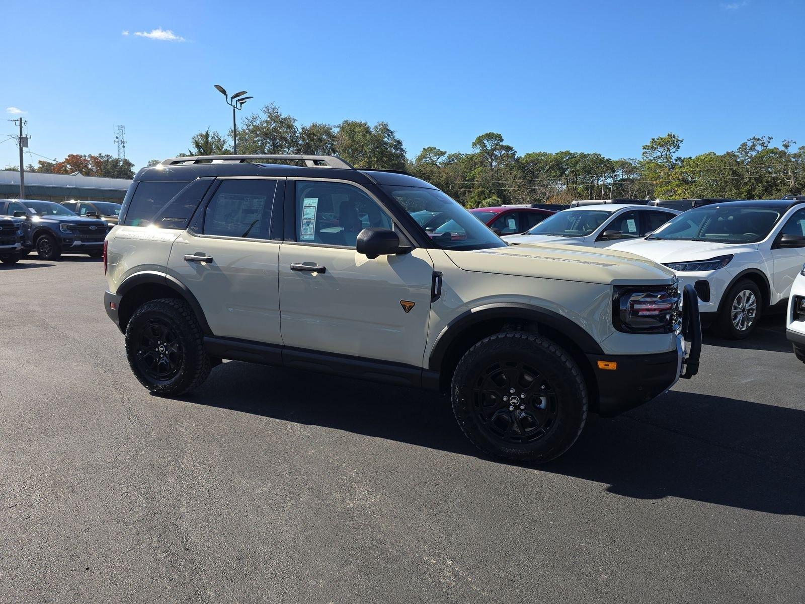 Ford Bronco Sport Badlands 4Wd 5 Door Suv, Suv & Crossovers - Thumbnail 3