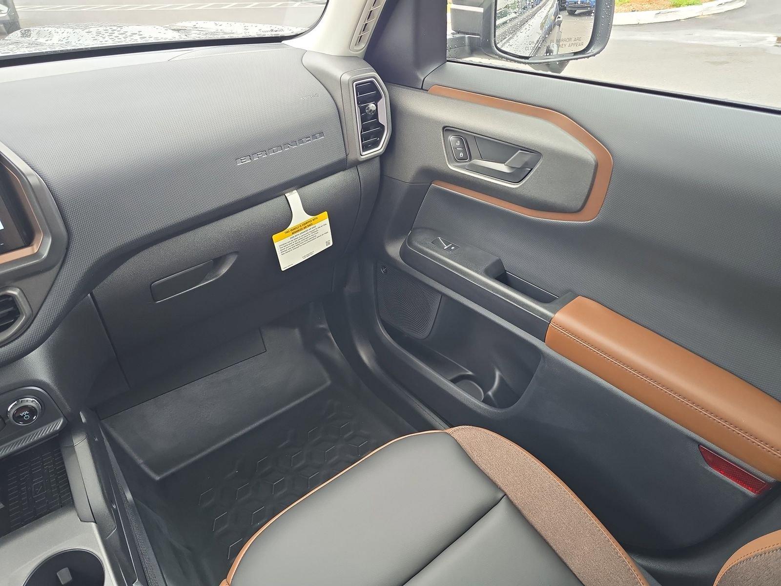 Ford Bronco Sport Outer Banks 4Wd 5 Door Suv, Suv & Crossovers - Thumbnail 12