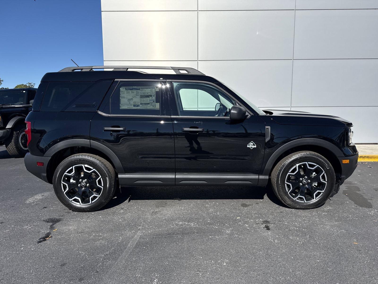 Ford Bronco Sport Outer Banks 4Wd 5 Door Suv, Suv & Crossovers - Thumbnail 4