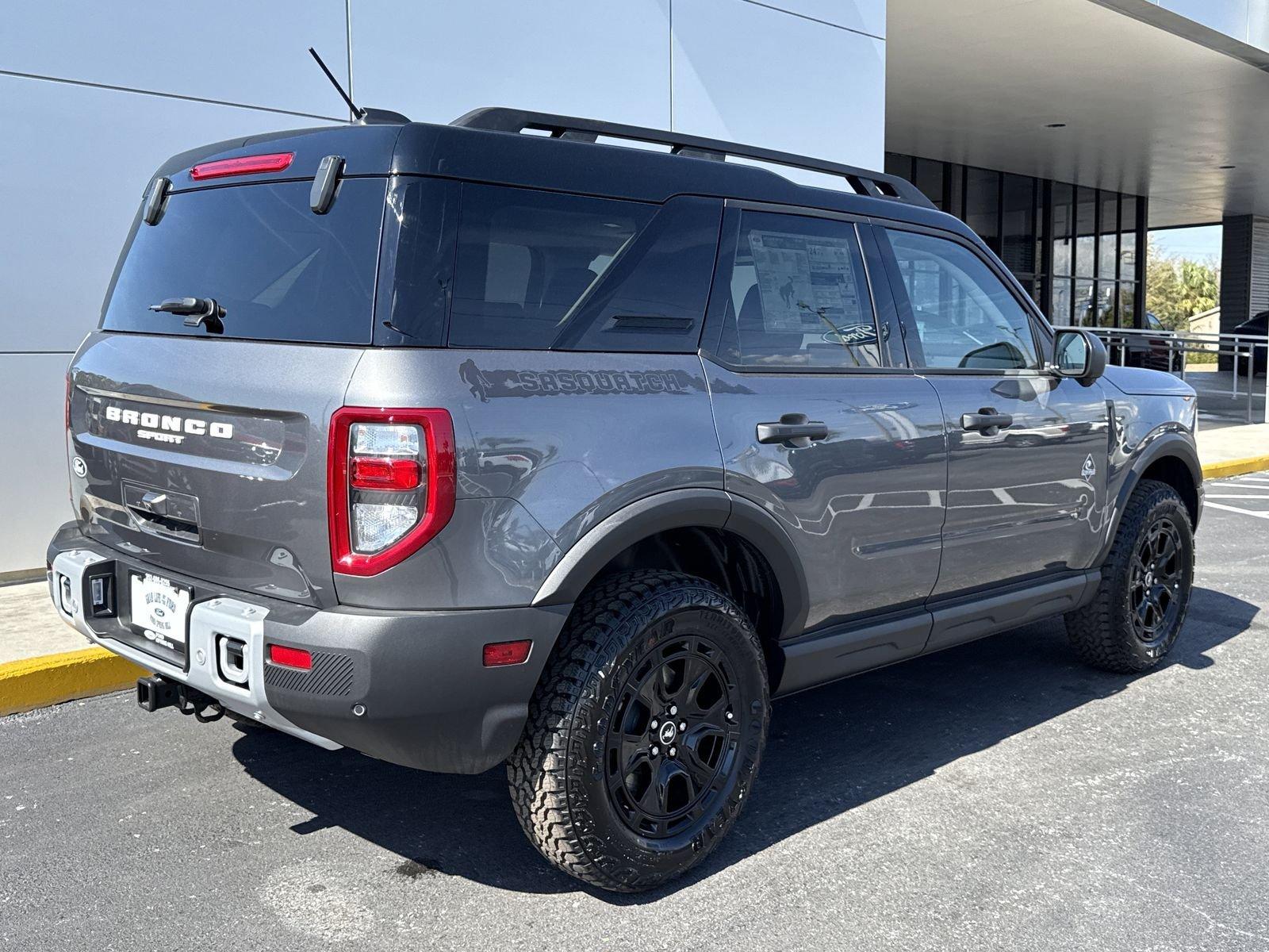 Ford Bronco Sport Outer Banks 4Wd 5 Door Suv, Suv & Crossovers - Thumbnail 5