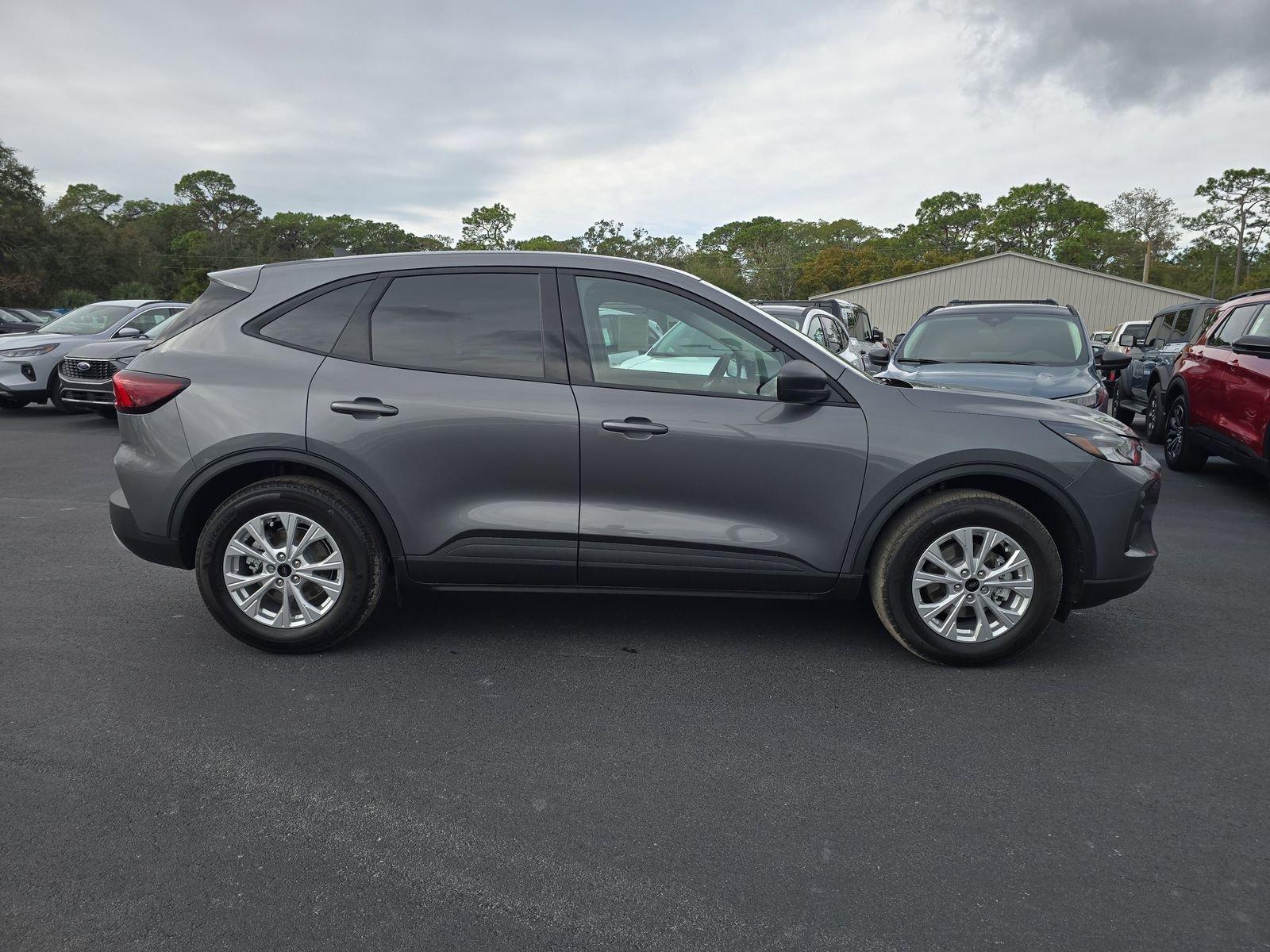 Ford Escape Active Fwd 4D Sport Utility - Thumbnail 4