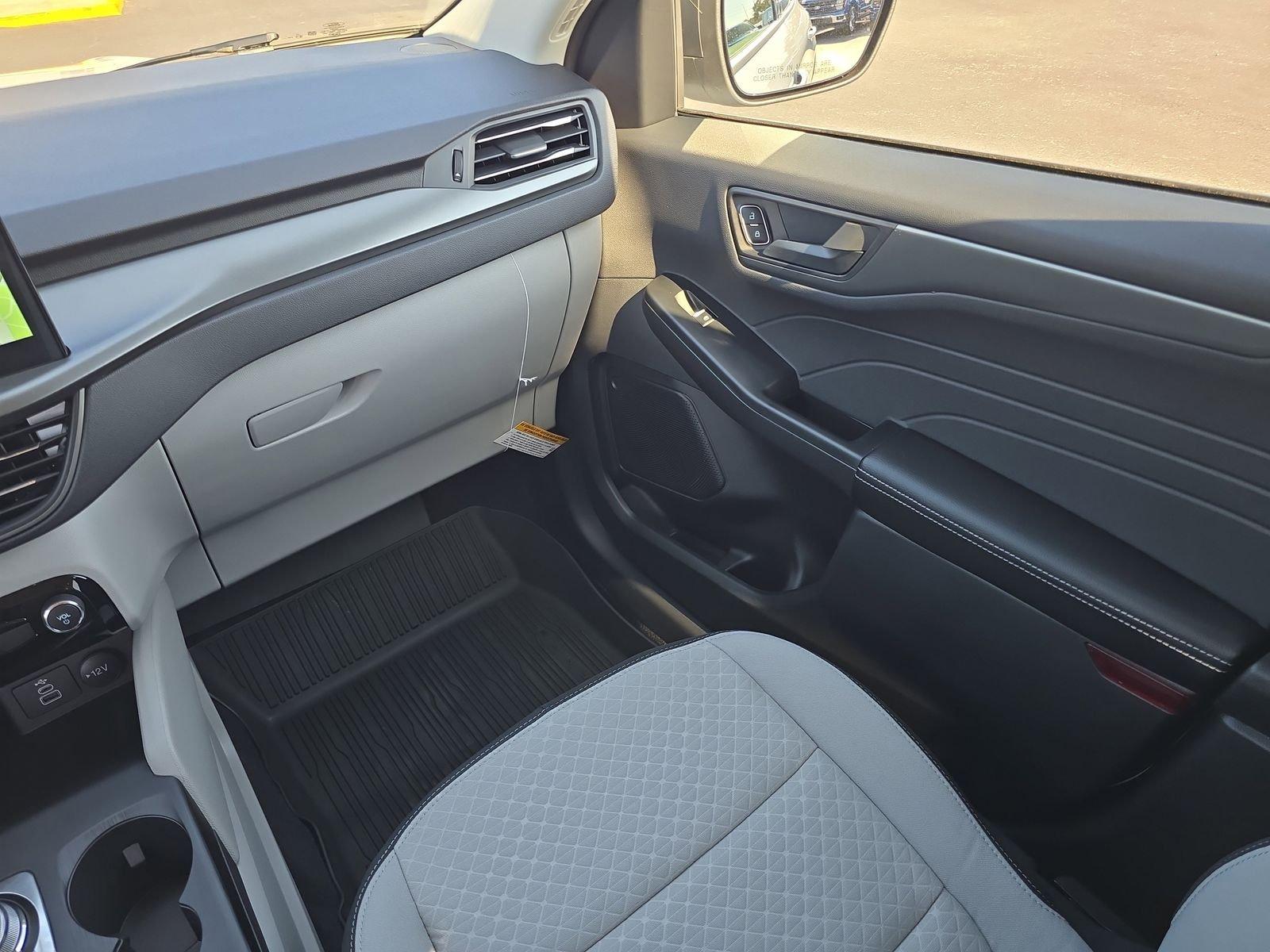 Ford Escape Active Fwd 4D Sport Utility - Thumbnail 12