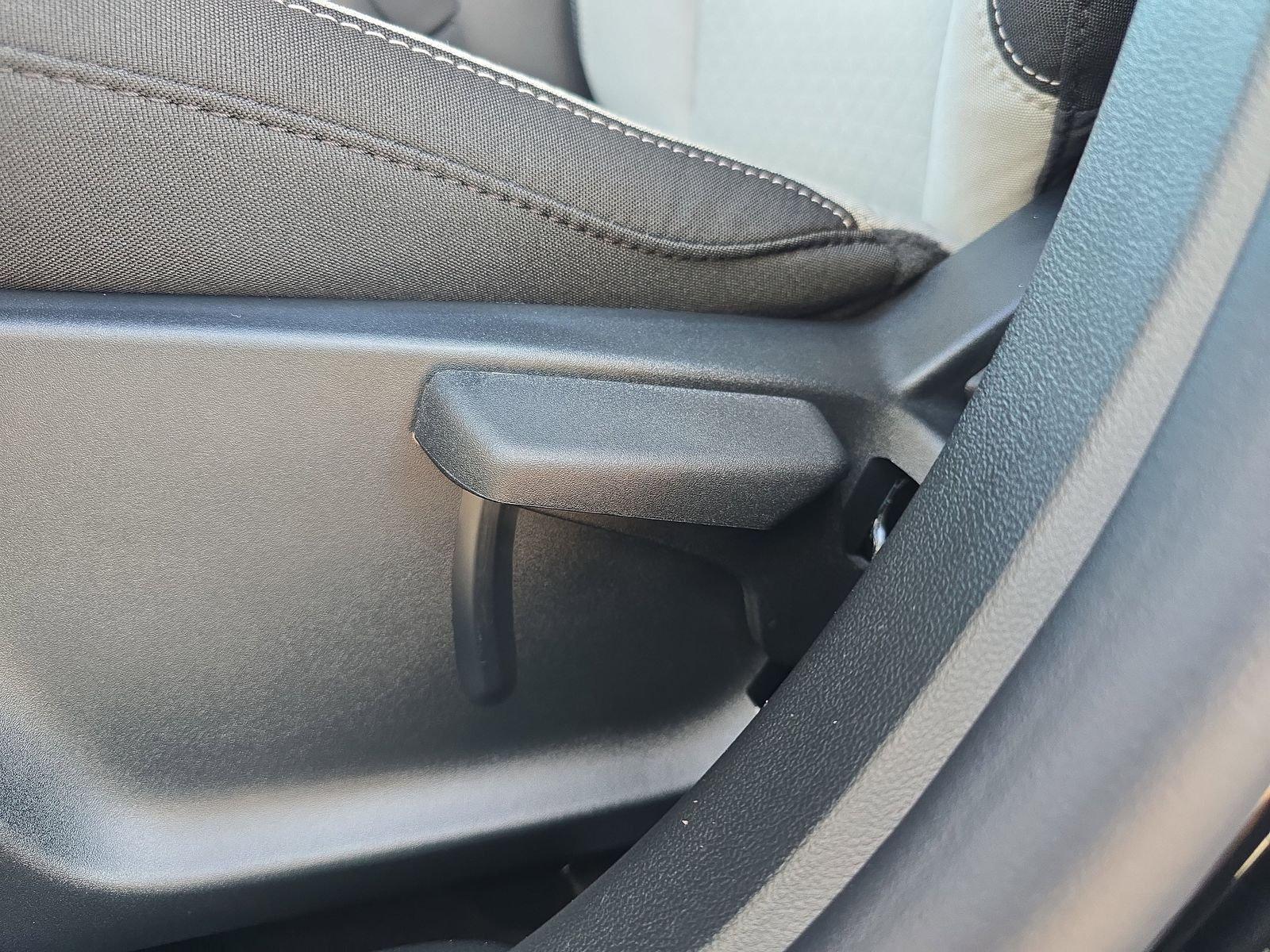 Ford Escape Active Fwd 4D Sport Utility - Thumbnail 16