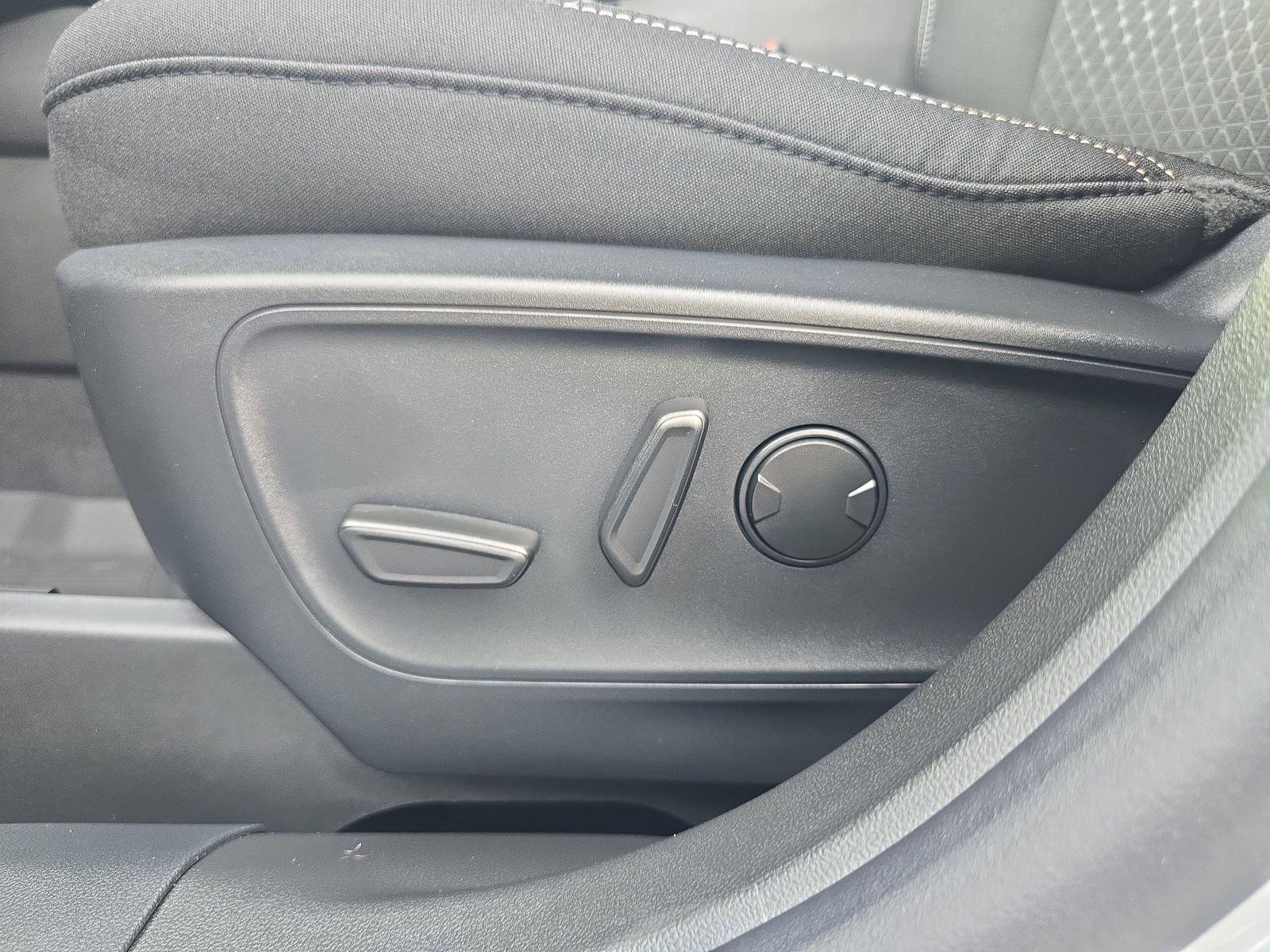 Ford Escape Active Fwd 4D Sport Utility - Thumbnail 16