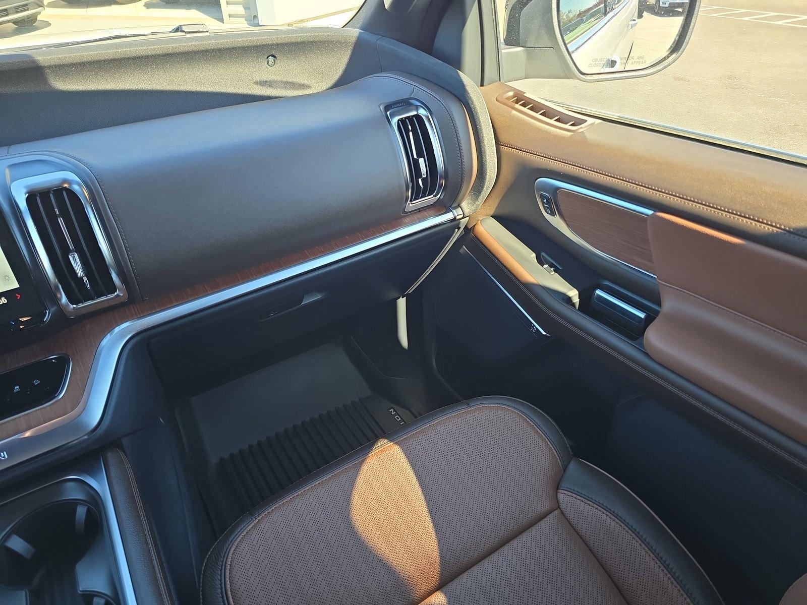 Ford Expedition King Ranch 4X4 Regular - Thumbnail 11