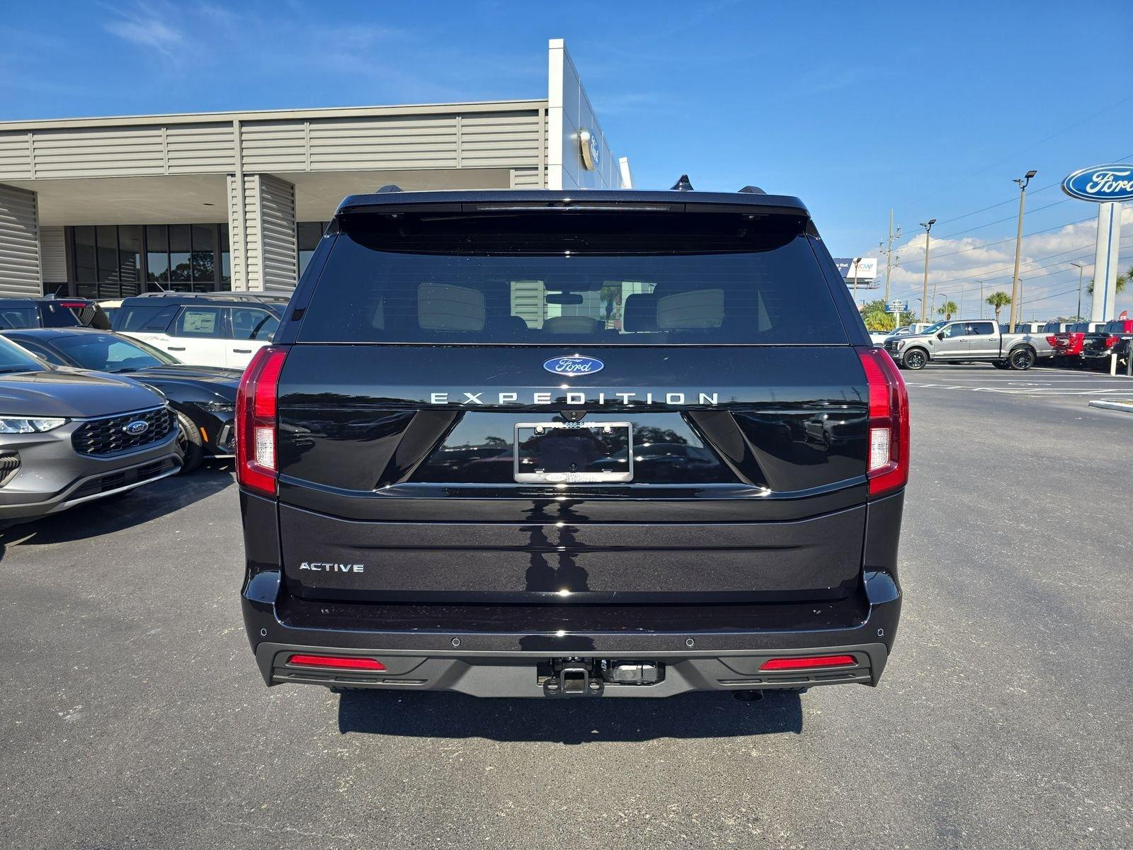 Ford Expedition Active 4X2 Regular - Thumbnail 6