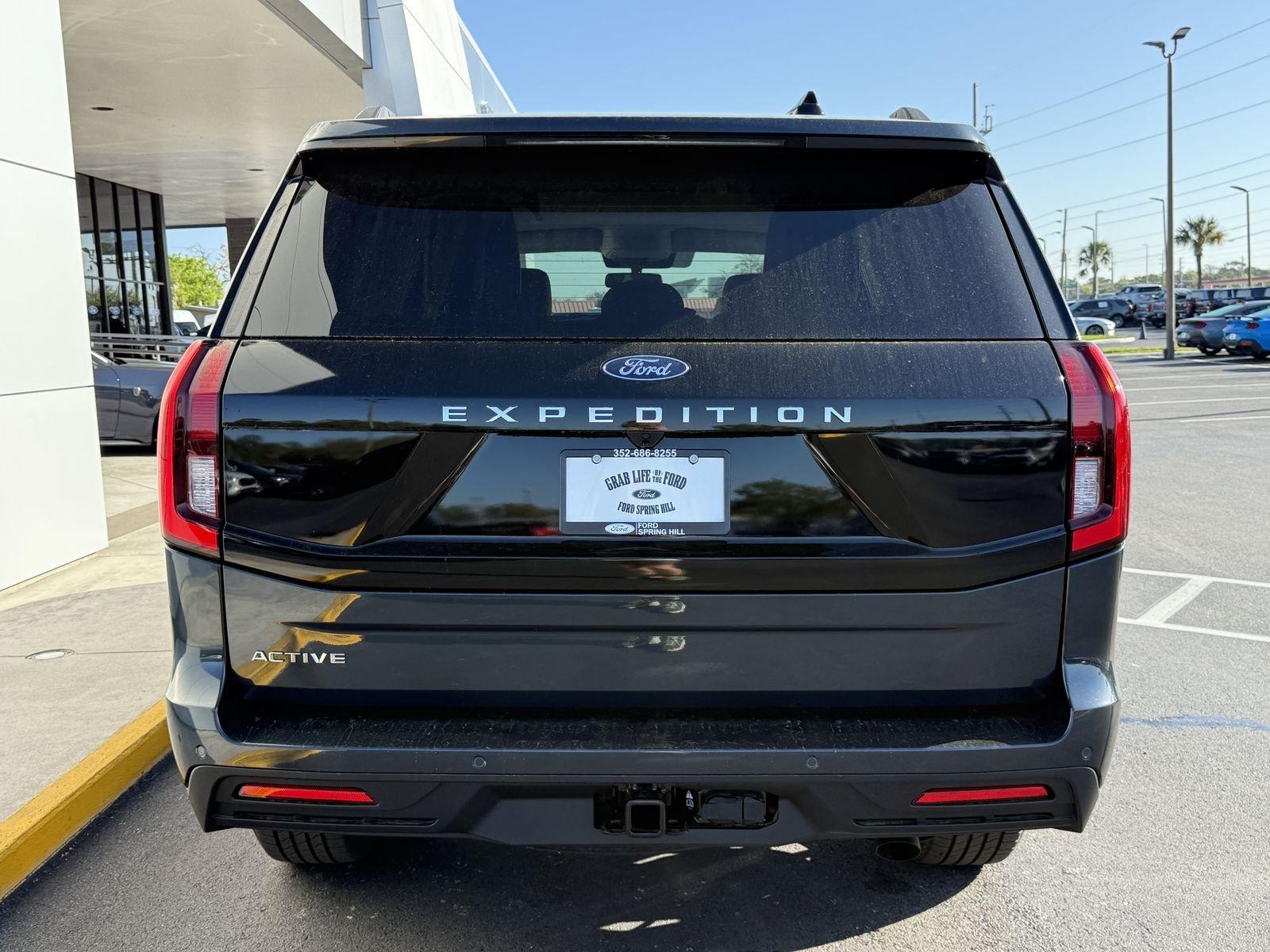 Ford Expedition Active 4X2 Regular - Thumbnail 6