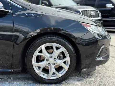 Chevrolet Volt Premier Sedan 4D - Thumbnail 5