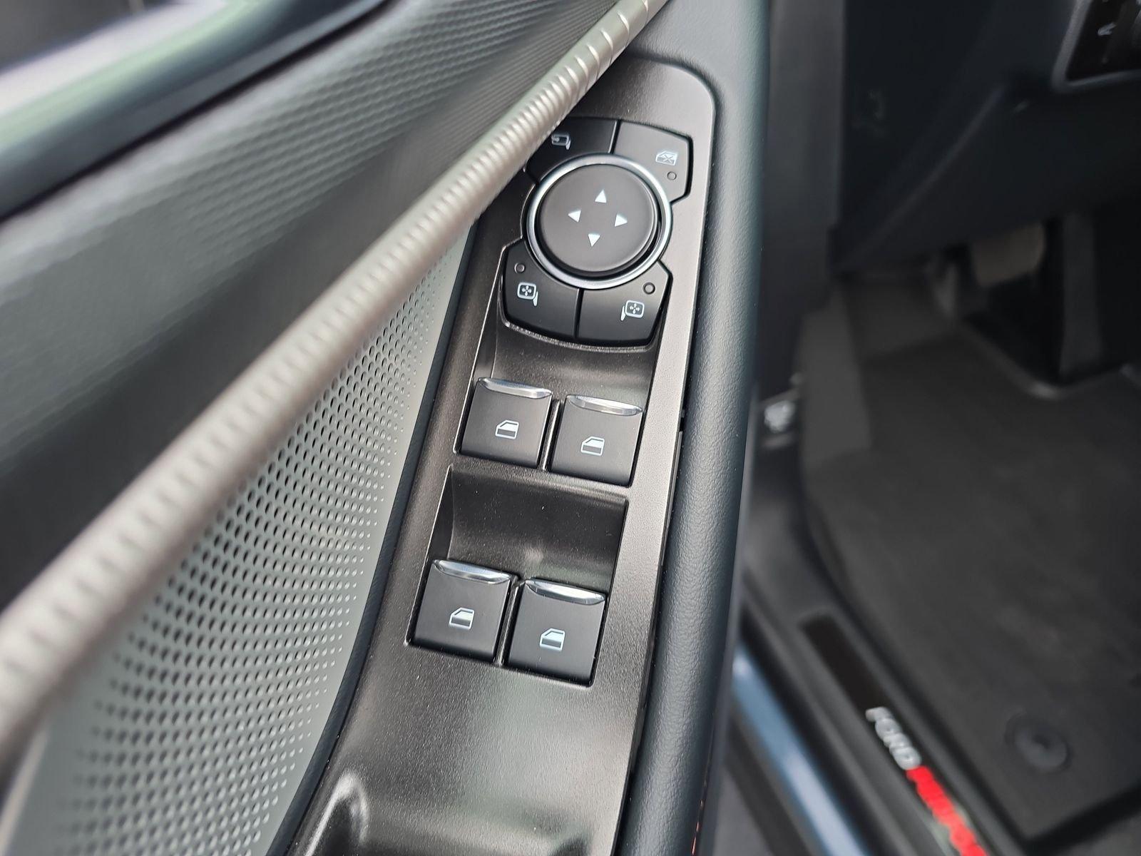 Ford Explorer St Rwd 4D Sport Utility - Thumbnail 15