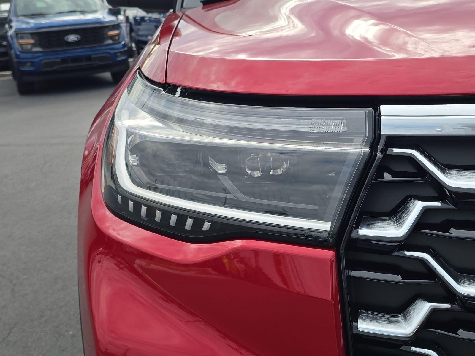 Ford Explorer Platinum 4Wd 4D Sport Utility - Thumbnail 8