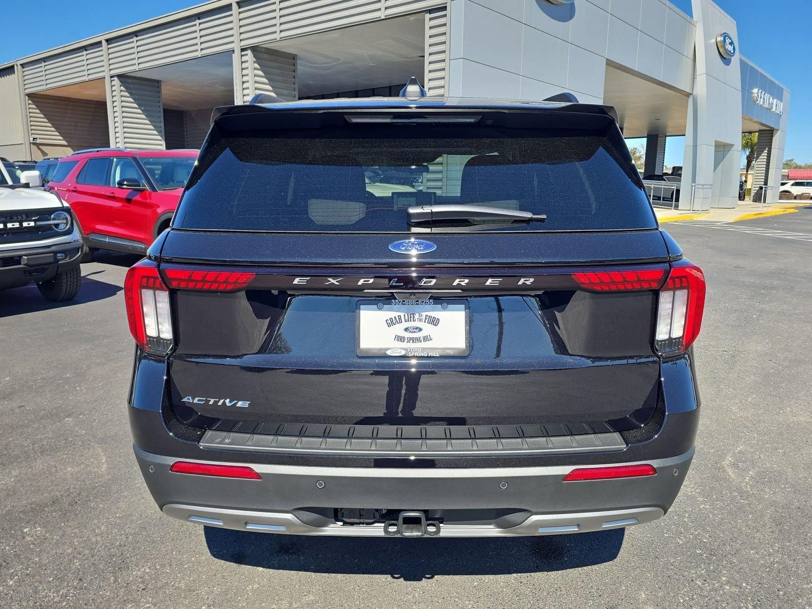 Ford Explorer Active Rwd 4D Sport Utility - Thumbnail 6