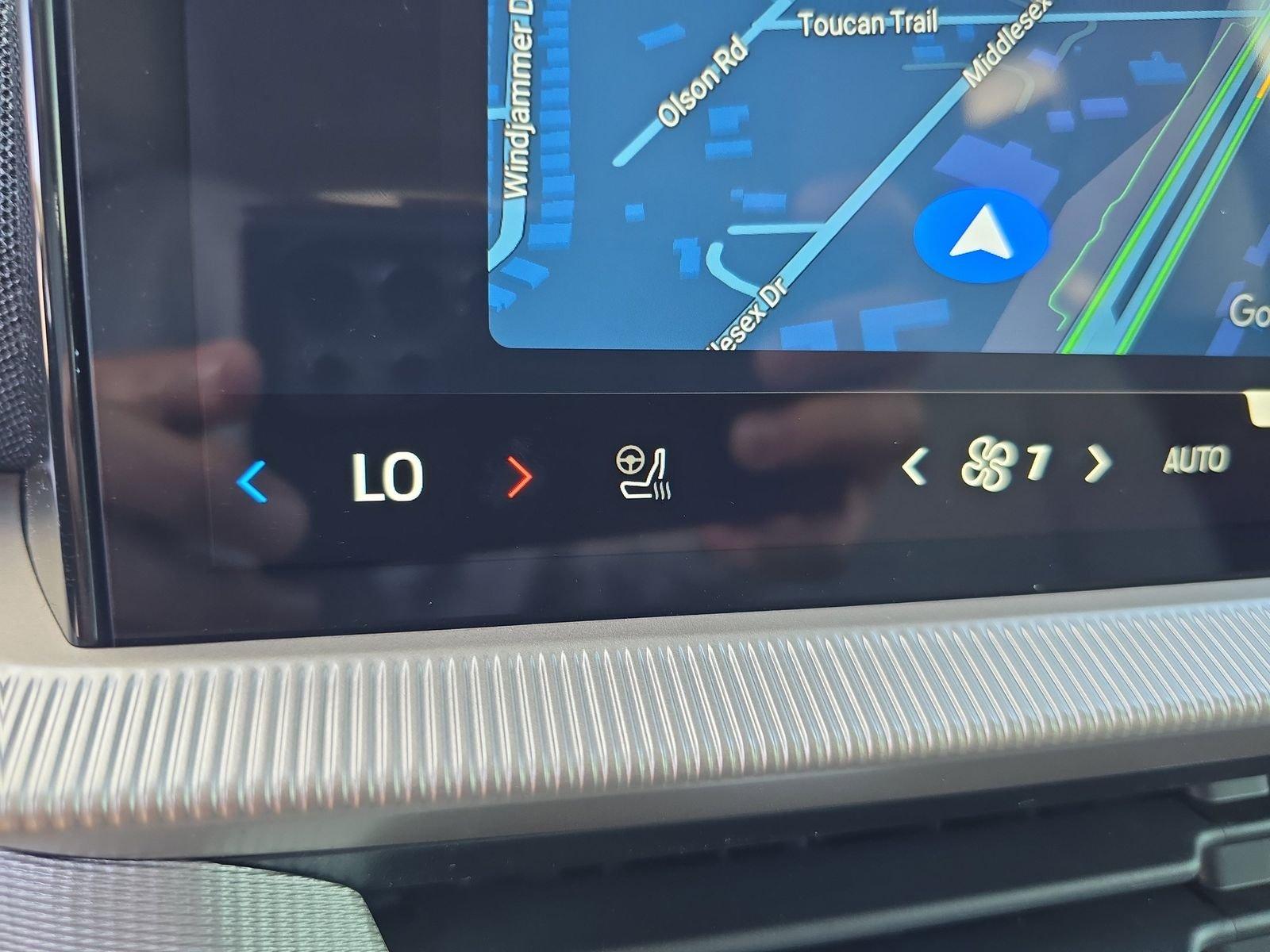 Ford Explorer Active Rwd 4D Sport Utility - Thumbnail 20