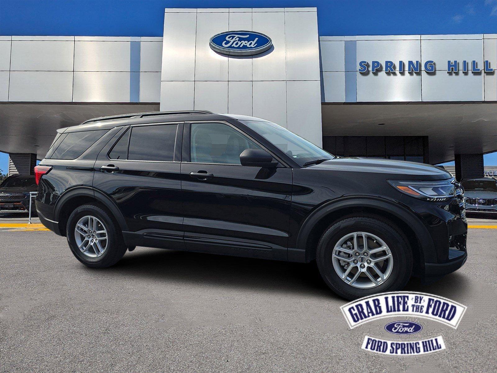 Ford Explorer Active Rwd 4D Sport Utility - Thumbnail 2