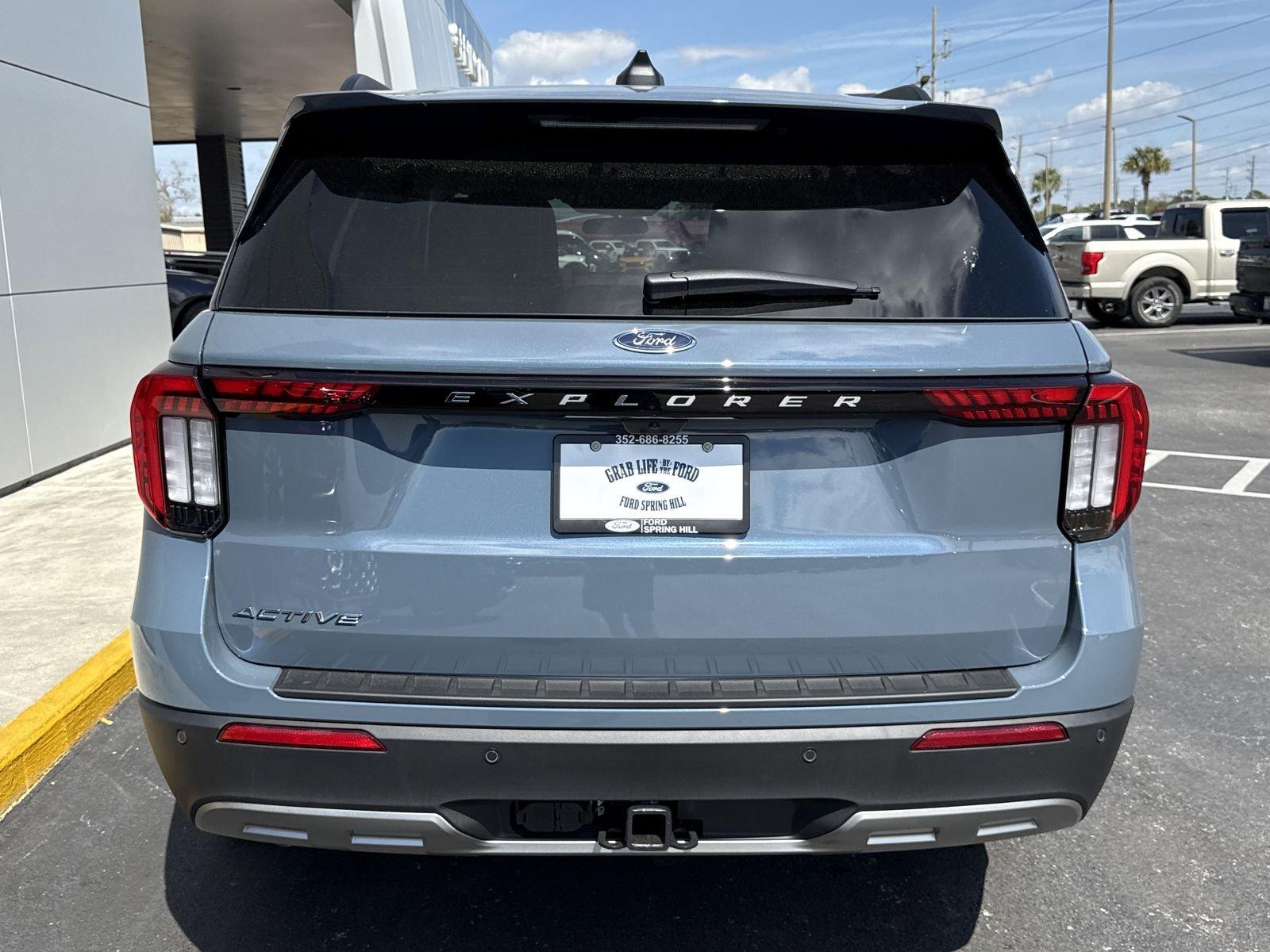 Ford Explorer Active Rwd 4D Sport Utility - Thumbnail 6