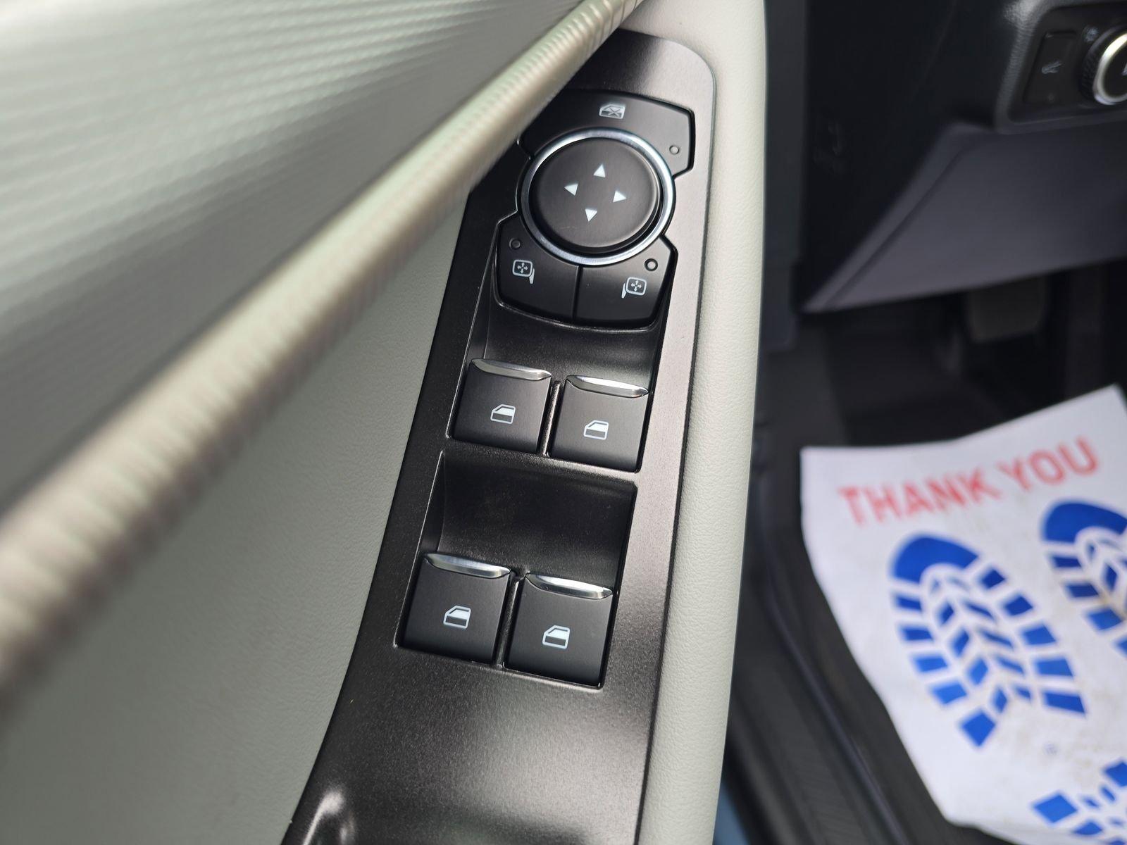 Ford Explorer Active Rwd 4D Sport Utility - Thumbnail 14