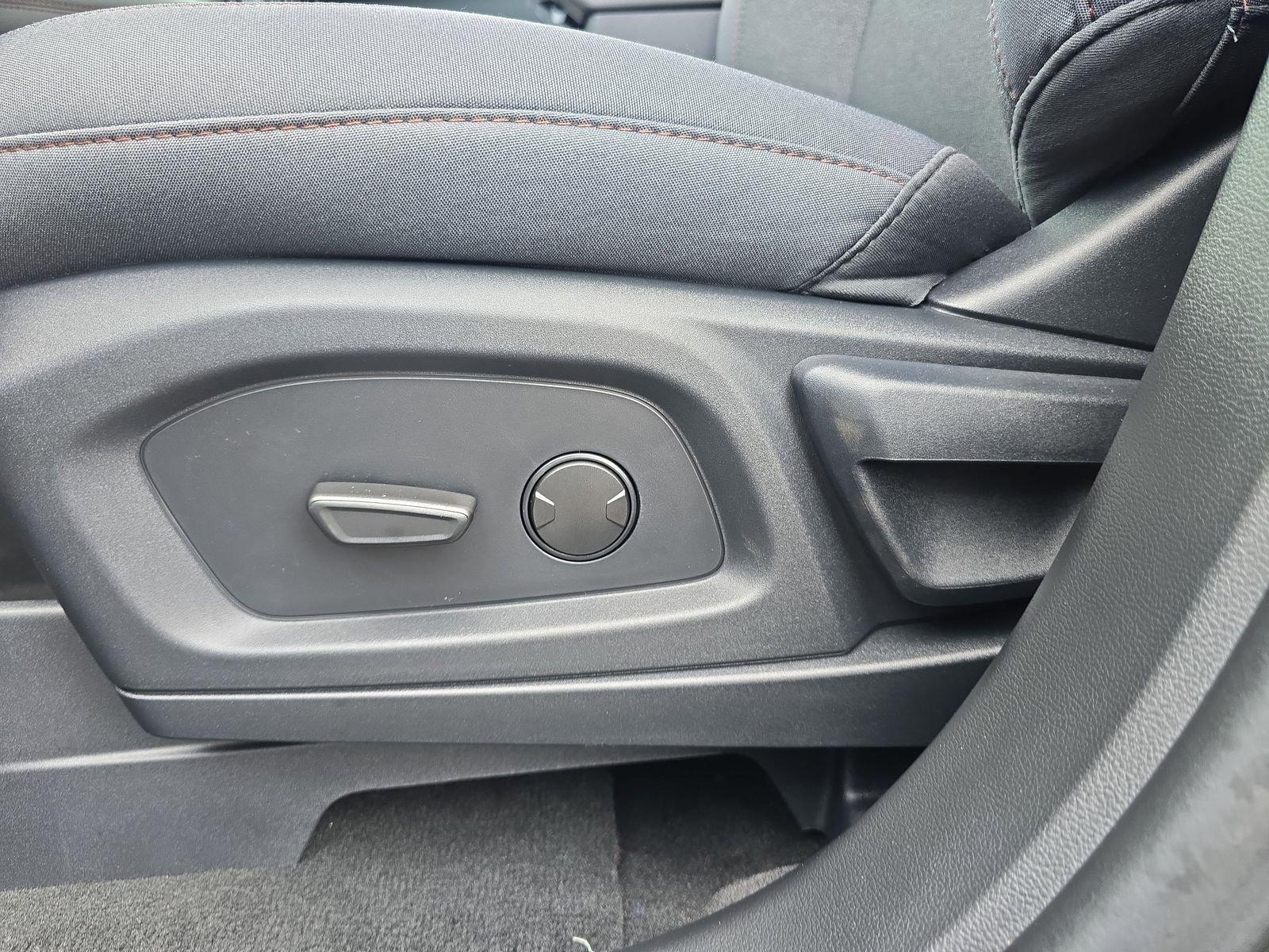 Ford Explorer Active Rwd 4D Sport Utility - Thumbnail 17