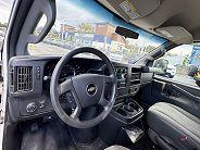 Chevrolet G2500 Vans Express - Thumbnail 2