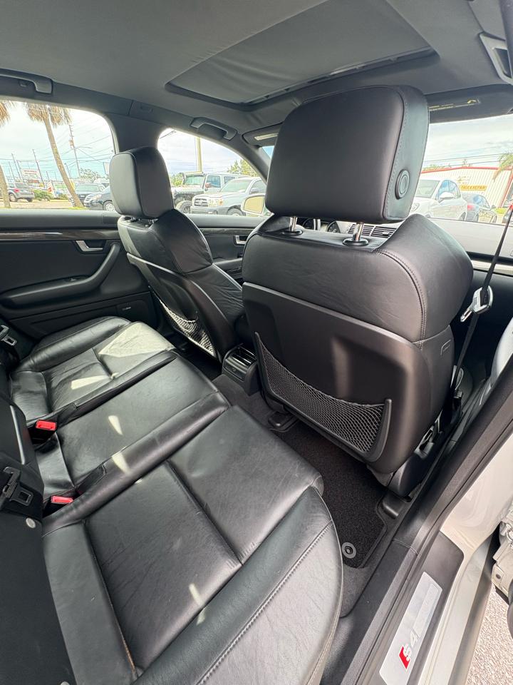 Audi S4Sport Sedan - Thumbnail 16