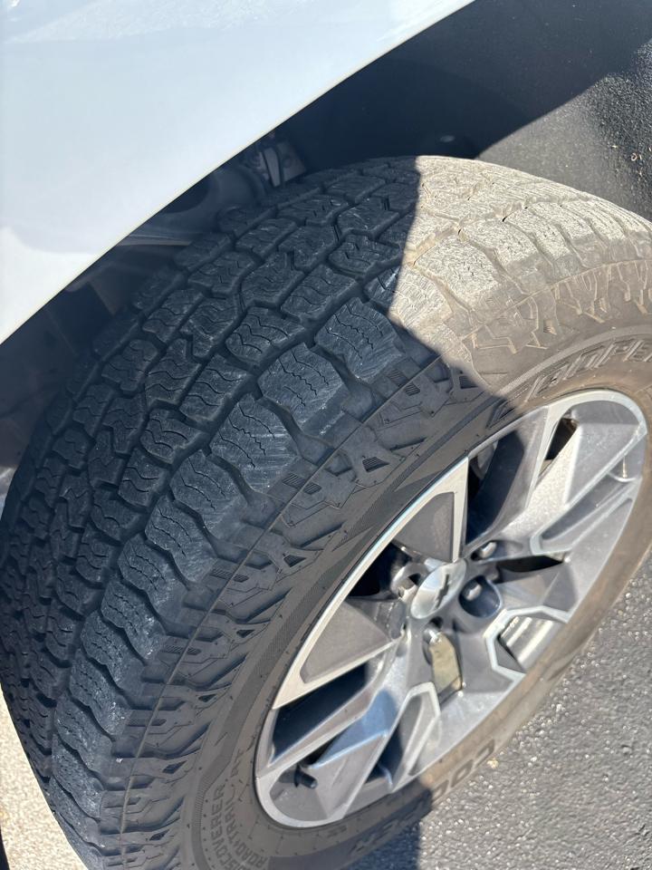 Chevrolet Silverado 1500Rst Crew Cab 2Wd - Thumbnail 10