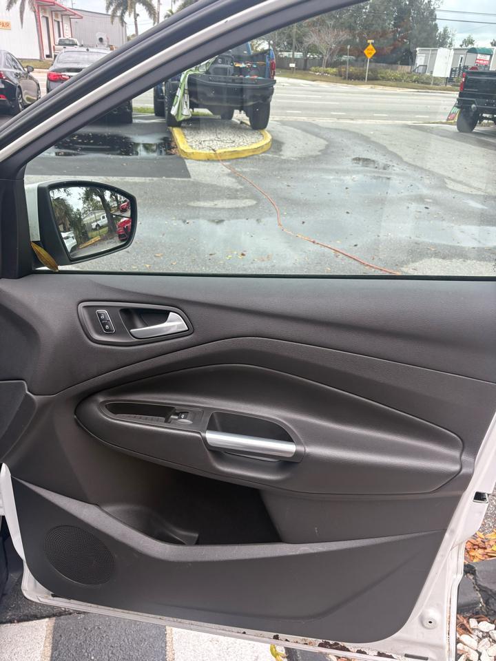 Ford Escapese 4Wd - Thumbnail 17