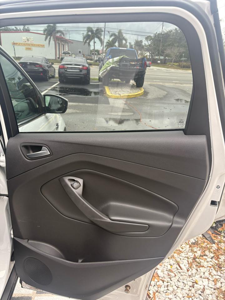 Ford Escapese 4Wd - Thumbnail 14