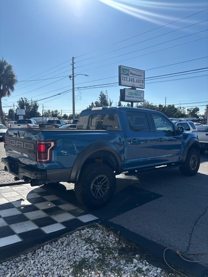 Ford F-150Raptor Supercrew 4Wd - Thumbnail 8