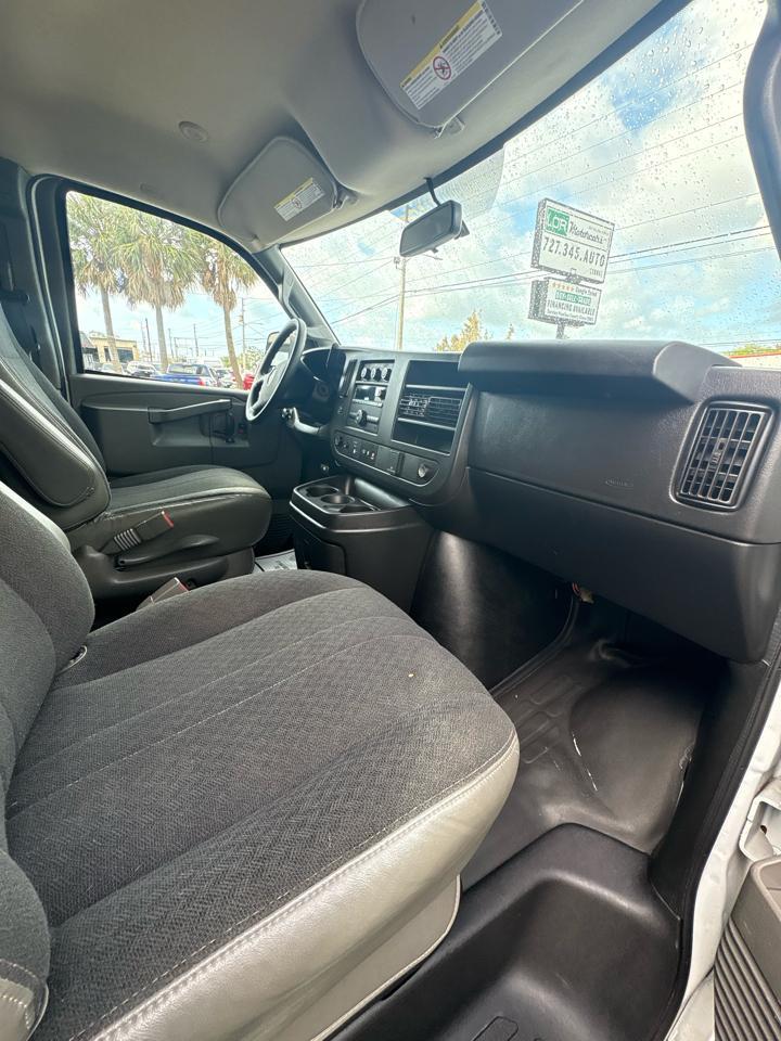 Gmc Savanag2500 Cargo - Thumbnail 14