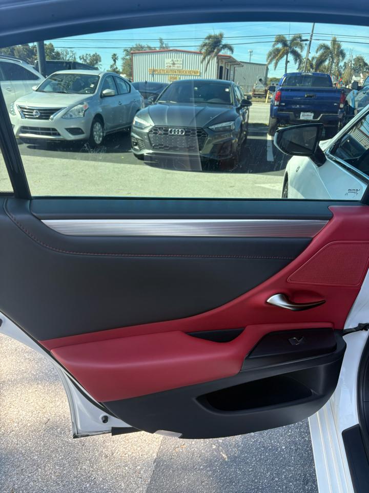 Lexus Es 350F Sport - Thumbnail 13