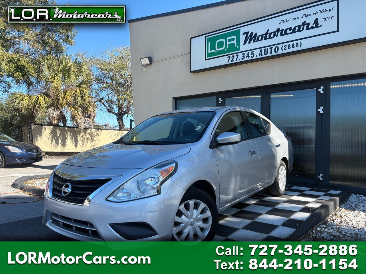 Nissan Versa1.6 S 5M - View 1