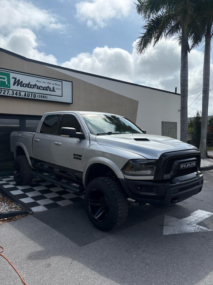 Ram 1500Rebel Crew Cab 4Wd - Thumbnail 3