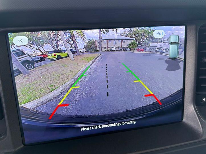 Ford Bronco Army Green Hardtop Lifted Leather Loaded | Plant City Florida | Bayshore Automotive - Thumbnail 2