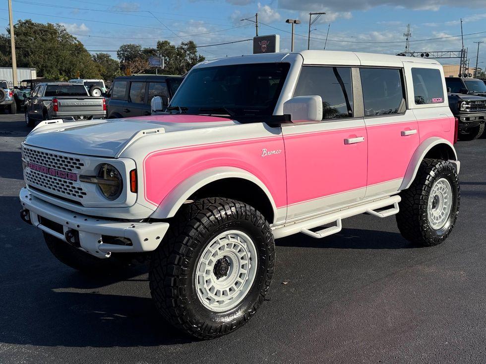 Ford Bronco Pink Hearts Hardtop Bayshore Bronco Leather Lift | Plant City Florida | Bayshore Automotive - Thumbnail 3