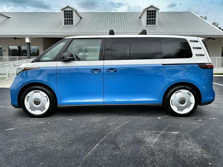 Volkswagen Id. Buzz 1St Edition Loaded Carfax Cert 1 Owner Warranty | Plant City Florida | Bayshore Automotive - Thumbnail 4