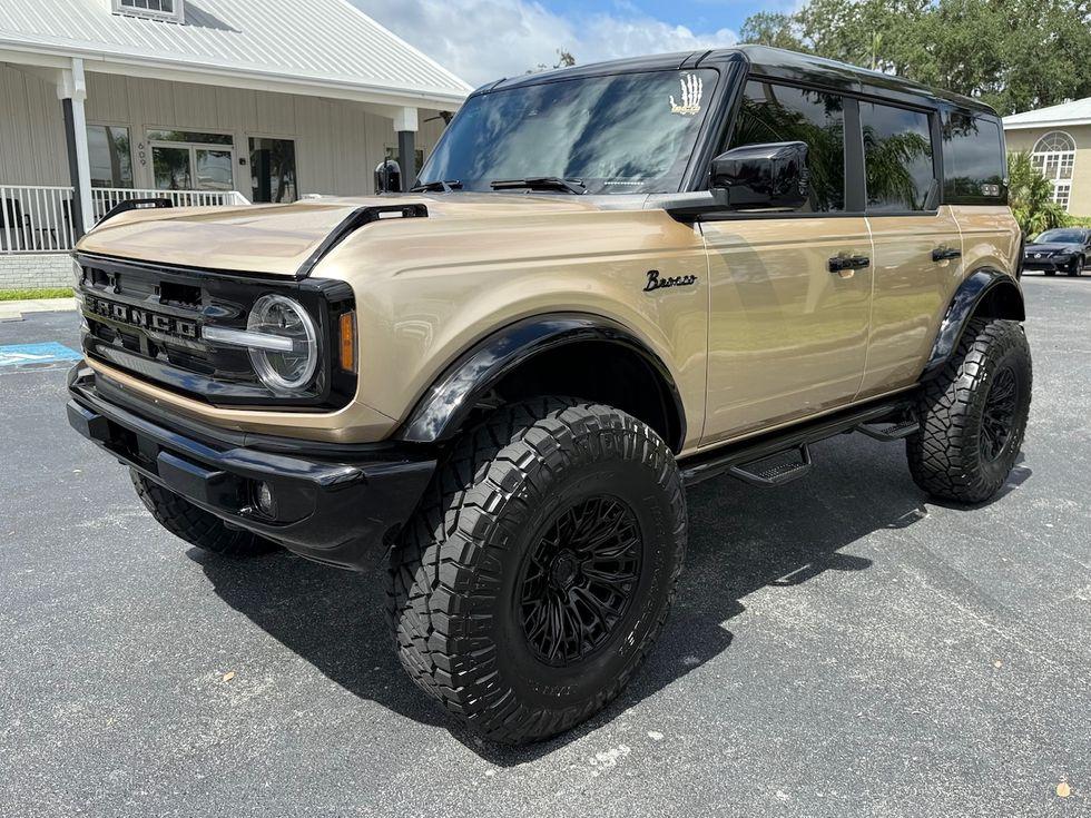Ford Bronco Bayshore Bronco Leather Lifted Loaded 37 - Thumbnail 3