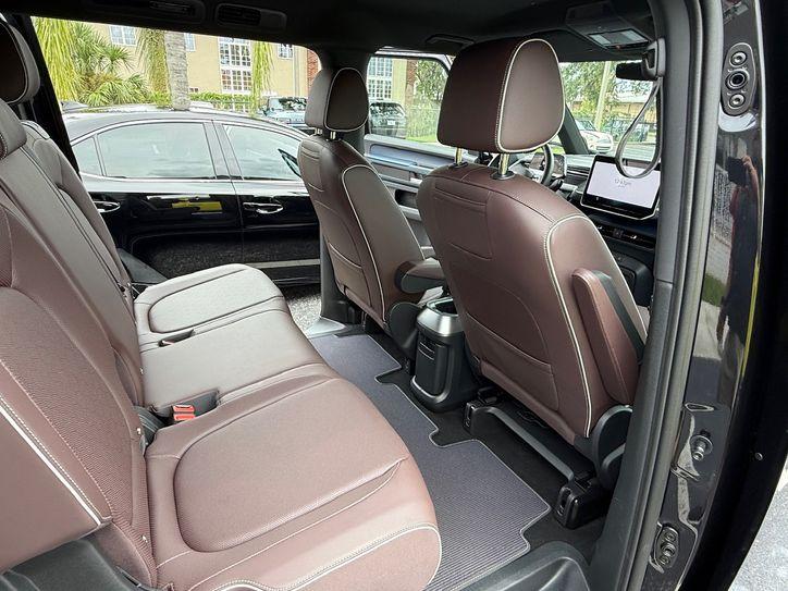 Volkswagen Id. Buzz Id Buzz Loaded Carfax Cert 1 Owner Black Pearl | Plant City Florida | Bayshore Automotive - Thumbnail 2