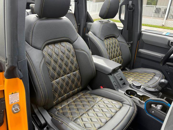 Ford Bronco V6 Sasquatch Leather Cyber Orange Black Diamond | Plant City Florida | Bayshore Automotive - Thumbnail 2