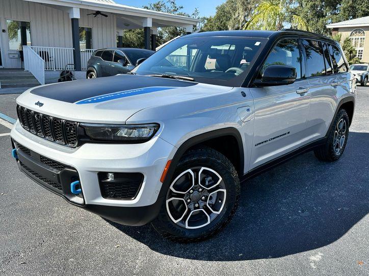Jeep Grand Cherokee Trailhawk 4X4 4Xe Over $71K New Loaded 1 Owner | Plant City Florida | Bayshore Automo - Thumbnail 4