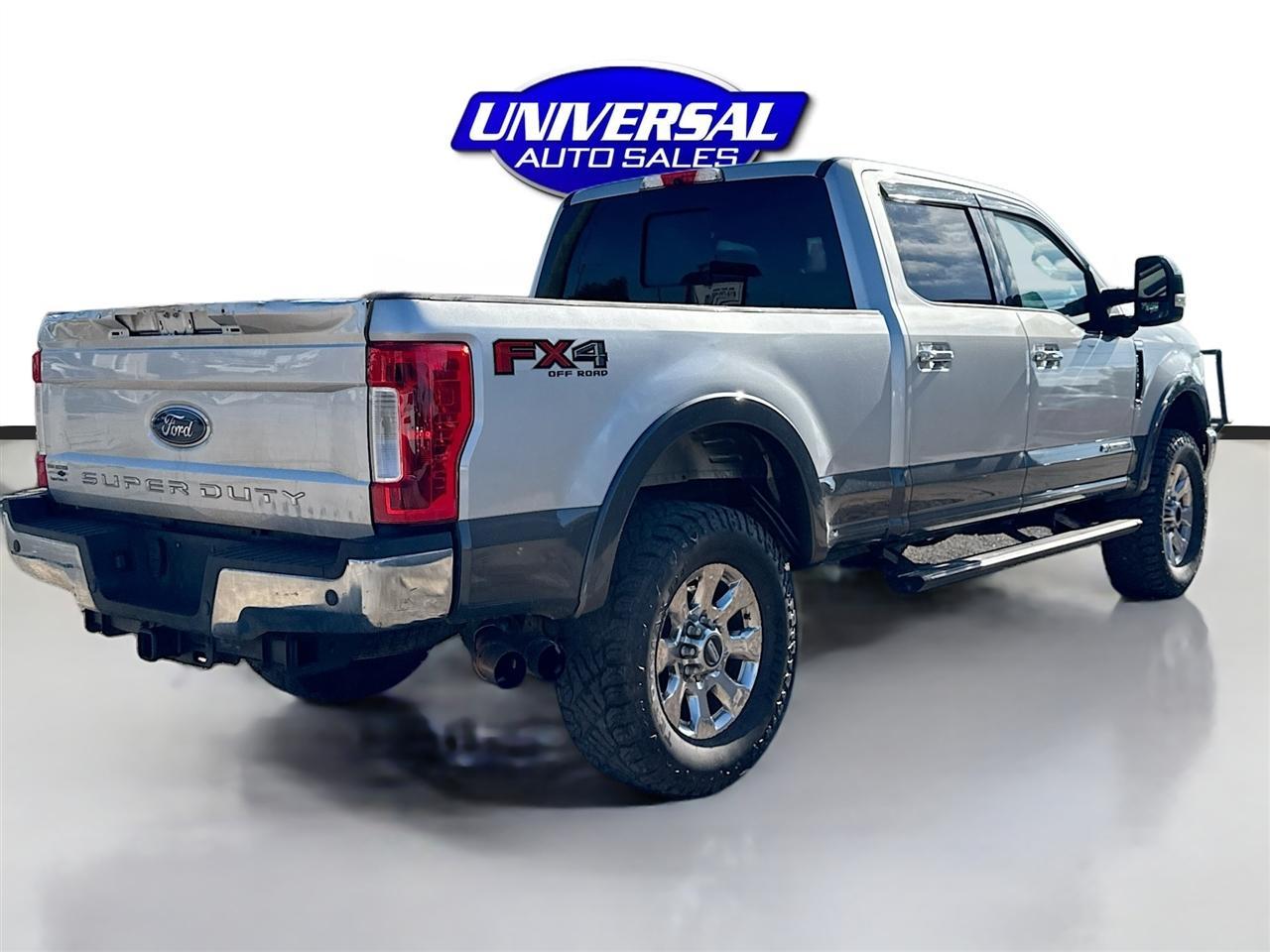 Ford Super Duty F-250 Srwlariat 4Wd Crew Cab 6.75' Box - Thumbnail 7
