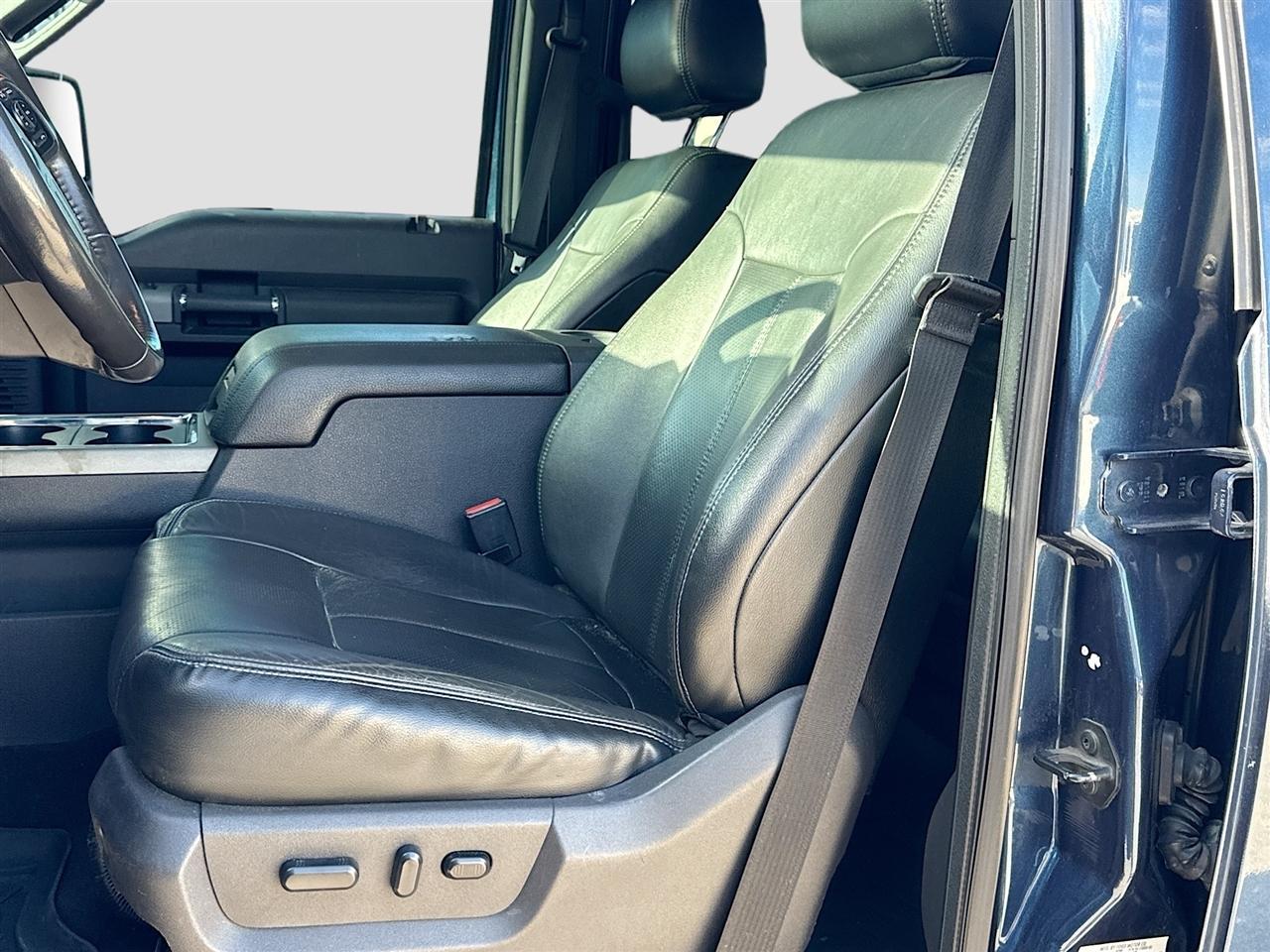 Ford Super Duty F-250 Srw4Wd Crew Cab 172" Lariat - Thumbnail 19