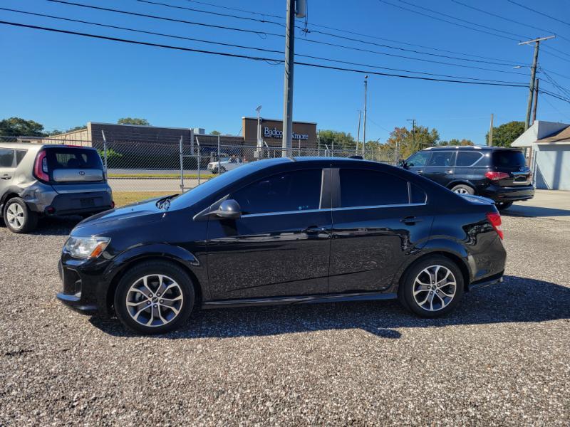 Chevrolet Soniclt Auto Sedan - Thumbnail 4