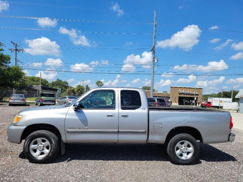 Toyota Tundra - Thumbnail 2