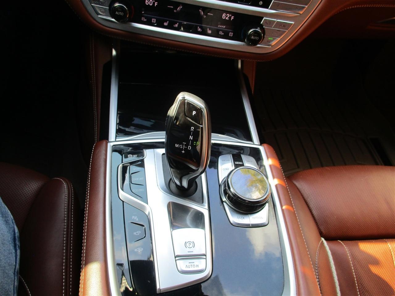 Bmw 7-Series750I - Thumbnail 18