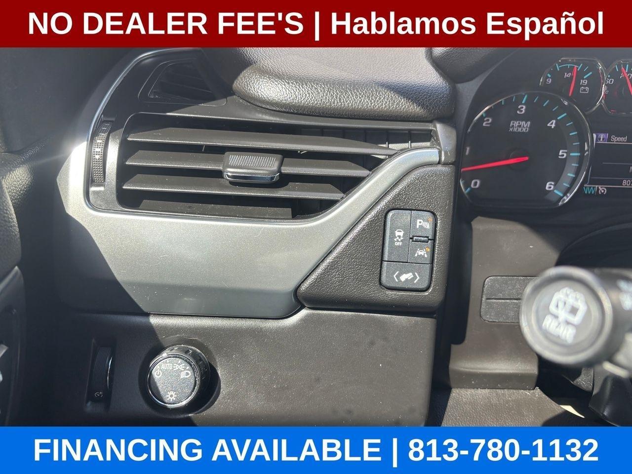 Chevrolet Suburbanlt 2Wd - Thumbnail 18