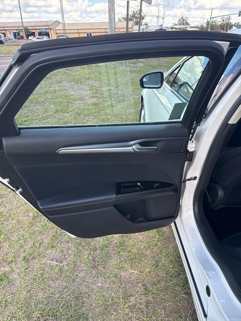 Ford Fusion4Dr Sdn Se Fwd - Thumbnail 13