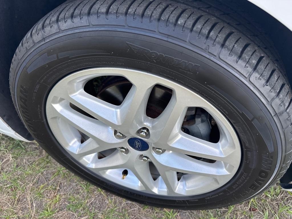 Ford Fusion4Dr Sdn Se Fwd - Thumbnail 9