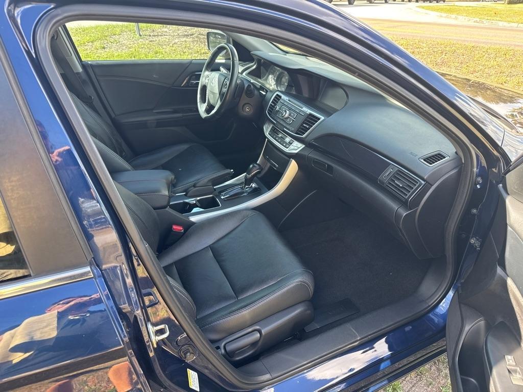 Honda Accord Sdn4Dr I4 Cvt Sport - Thumbnail 15