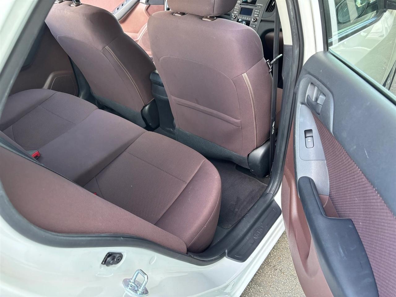 Kia Forte Ex - Thumbnail 13