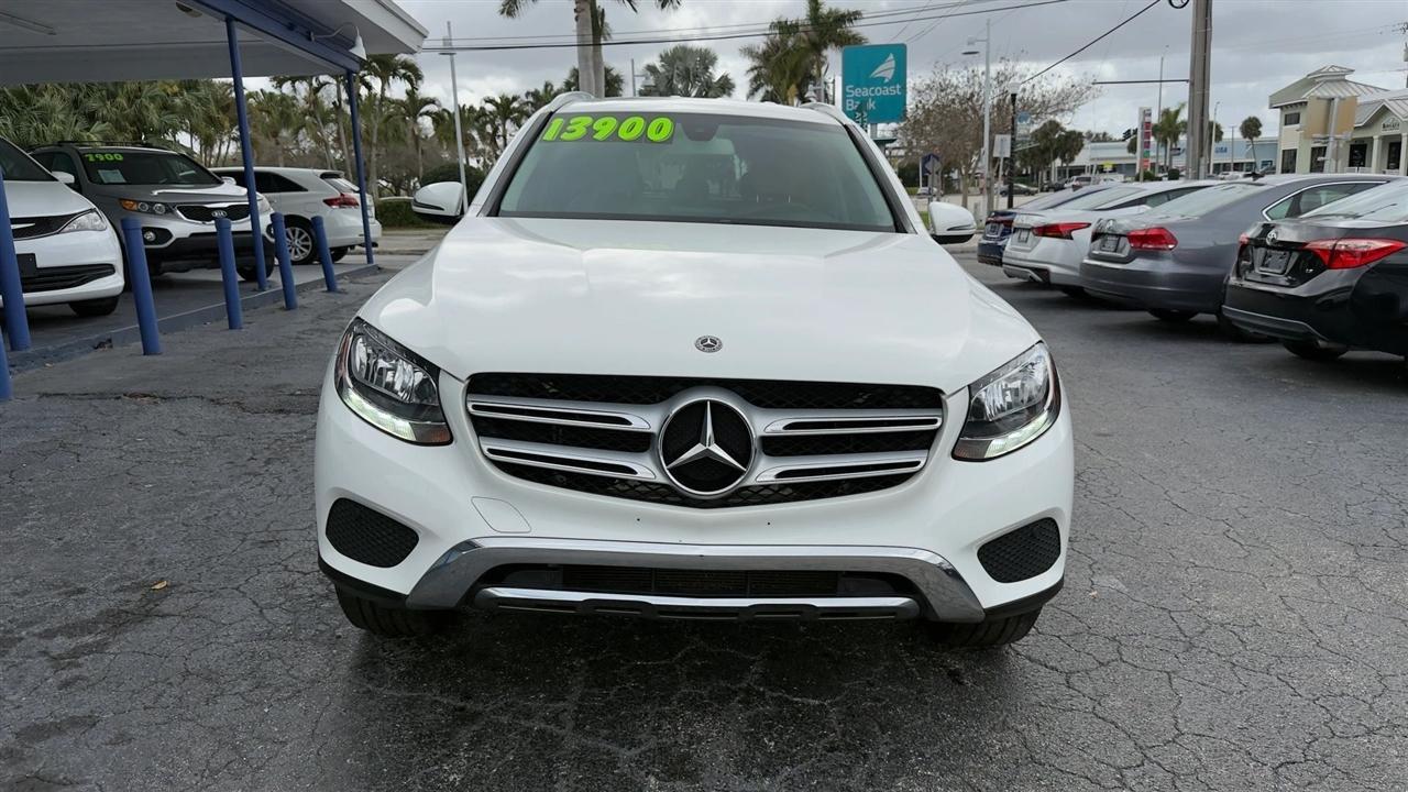 Mercedes-Benz Glc-Class Glc300 - Thumbnail 9