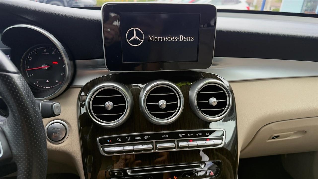 Mercedes-Benz Glc-Class Glc300 - Thumbnail 18